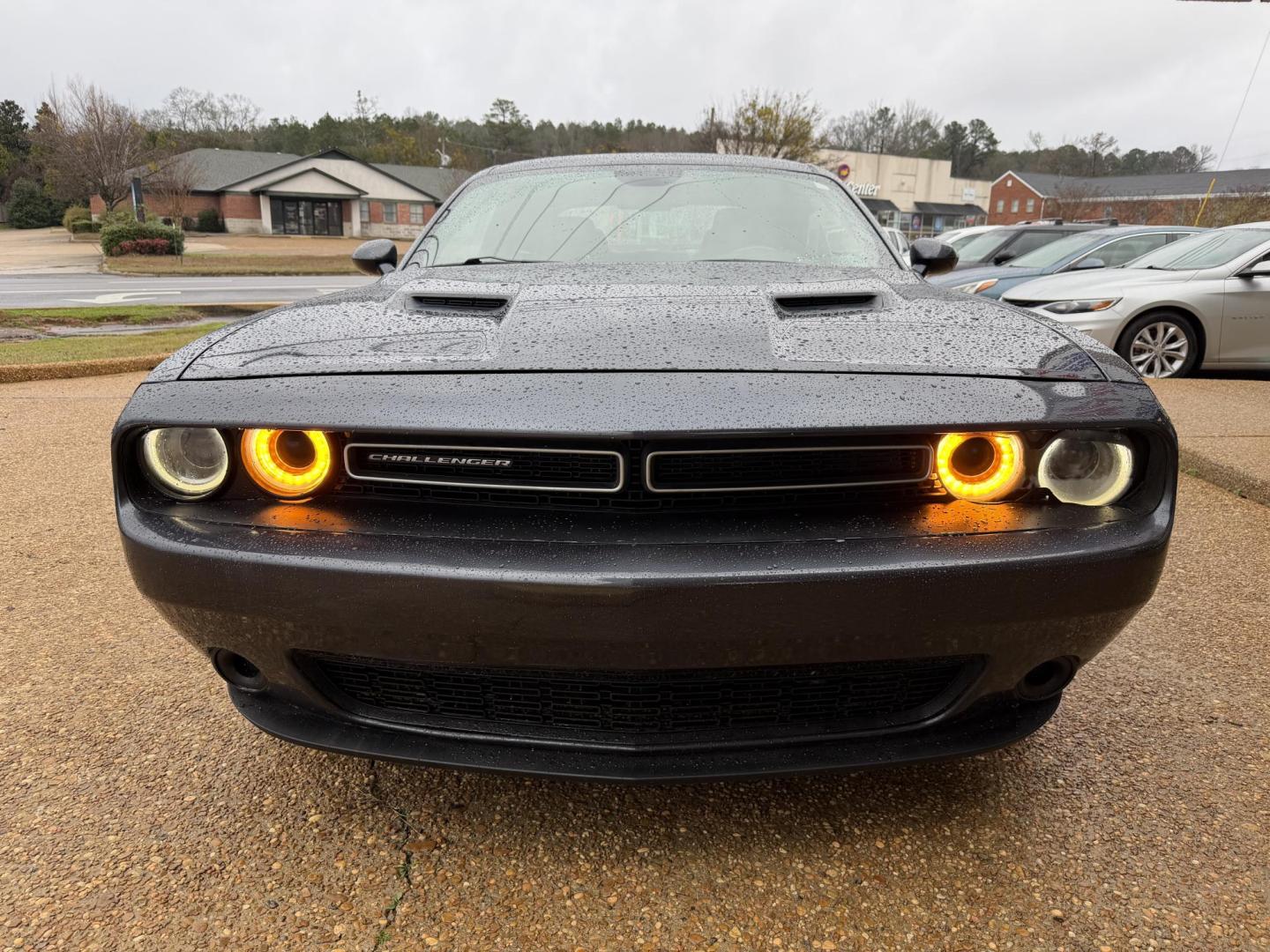 2019 GRAY DODGE CHALLENGER SXT (2C3CDZAG4KH) , located at 922 W. Beacon St., Philadelphia, MS, 39350, (601) 650-3675, 32.770447, -89.127151 - Photo#1