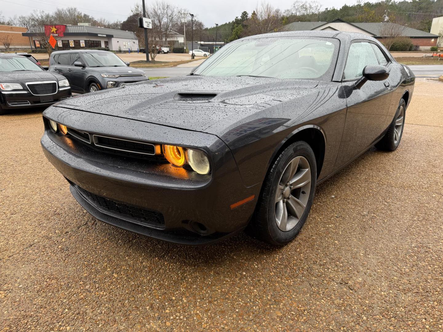 2019 GRAY DODGE CHALLENGER SXT (2C3CDZAG4KH) , located at 922 W. Beacon St., Philadelphia, MS, 39350, (601) 650-3675, 32.770447, -89.127151 - Photo#2