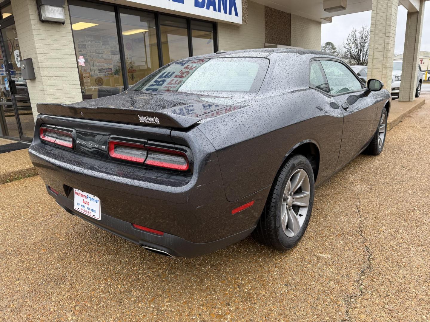 2019 GRAY DODGE CHALLENGER SXT (2C3CDZAG4KH) , located at 922 W. Beacon St., Philadelphia, MS, 39350, (601) 650-3675, 32.770447, -89.127151 - Photo#5