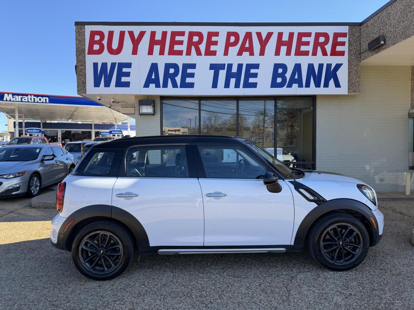 2016 WHITE MINI COUNTRYMAN COOPER S (WMWZC5C5XGW) , located at 922 W. Beacon St., Philadelphia, MS, 39350, (601) 650-3675, 32.770447, -89.127151 - Photo#6