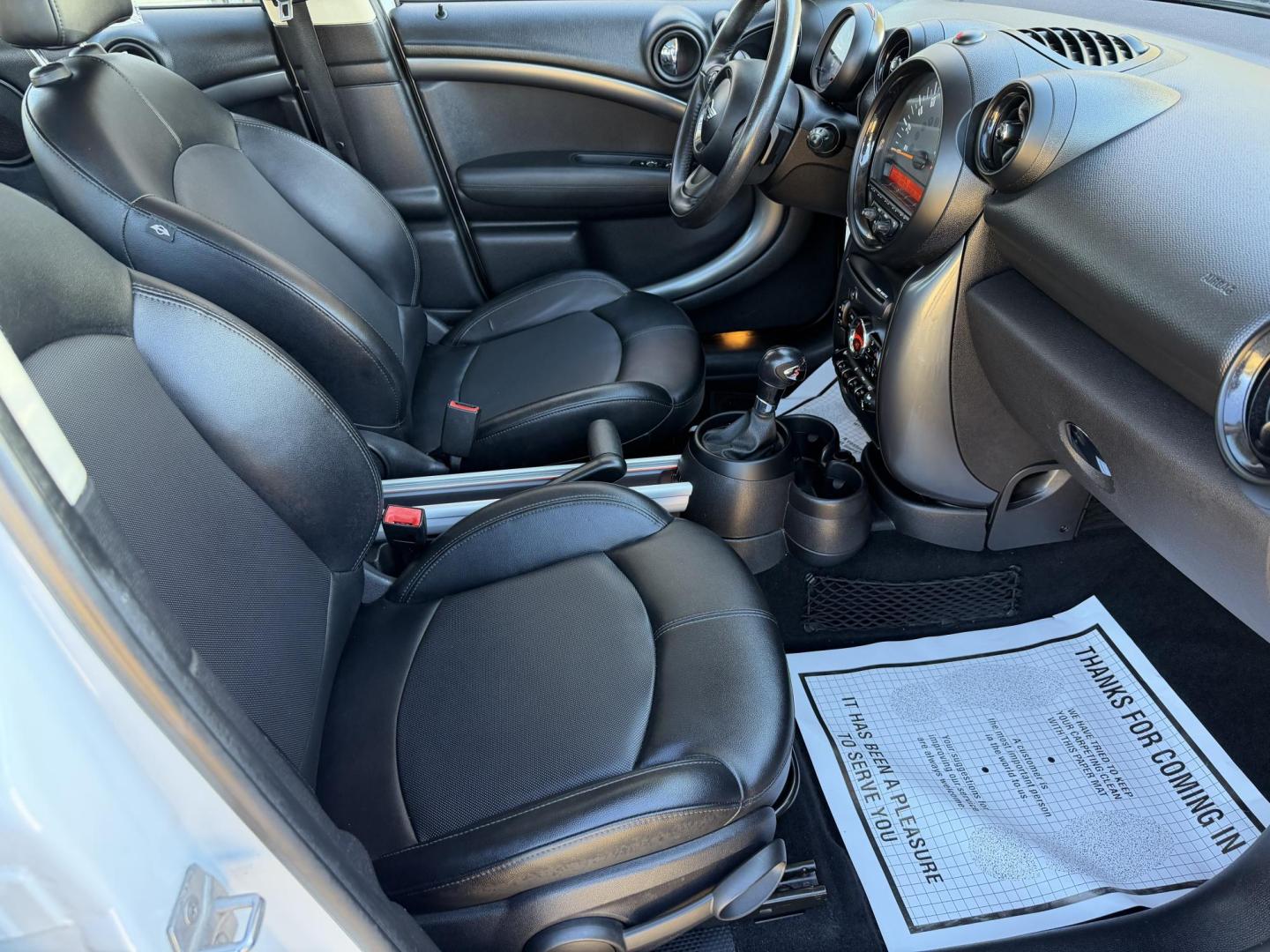 2016 WHITE MINI COUNTRYMAN COOPER S (WMWZC5C5XGW) , located at 922 W. Beacon St., Philadelphia, MS, 39350, (601) 650-3675, 32.770447, -89.127151 - Photo#10