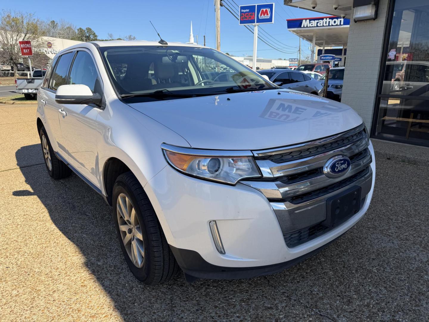 2014 WHITE FORD EDGE SEL (2FMDK3JC9EB) , located at 922 W. Beacon St., Philadelphia, MS, 39350, (601) 650-3675, 32.770447, -89.127151 - Photo#0