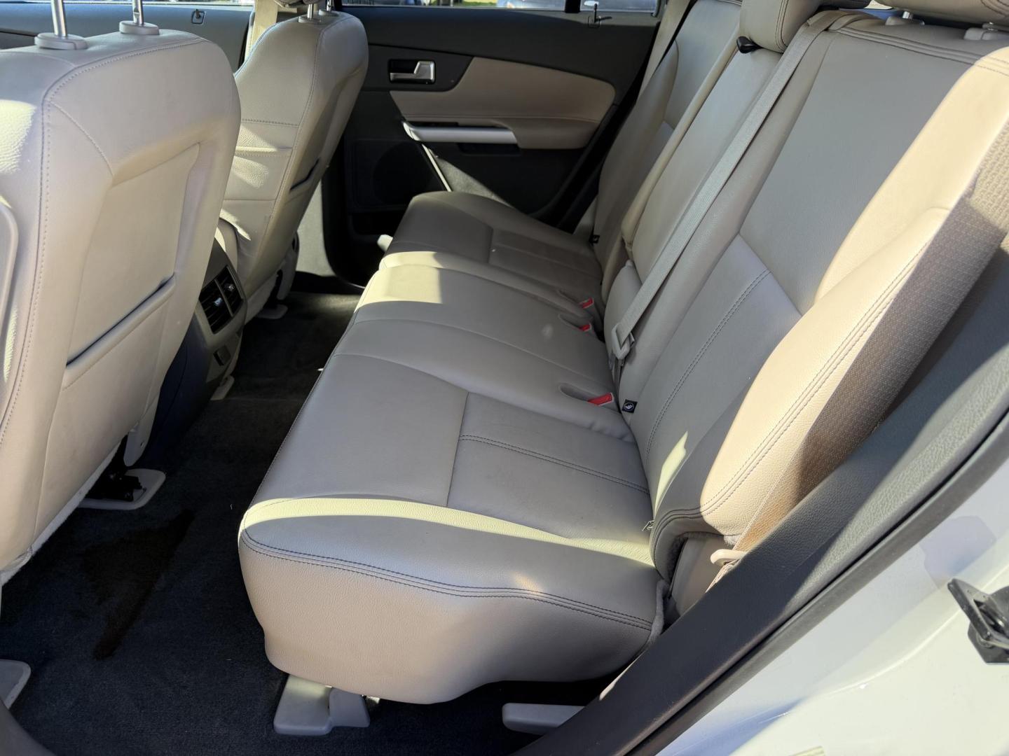 2014 WHITE FORD EDGE SEL (2FMDK3JC9EB) , located at 922 W. Beacon St., Philadelphia, MS, 39350, (601) 650-3675, 32.770447, -89.127151 - Photo#13