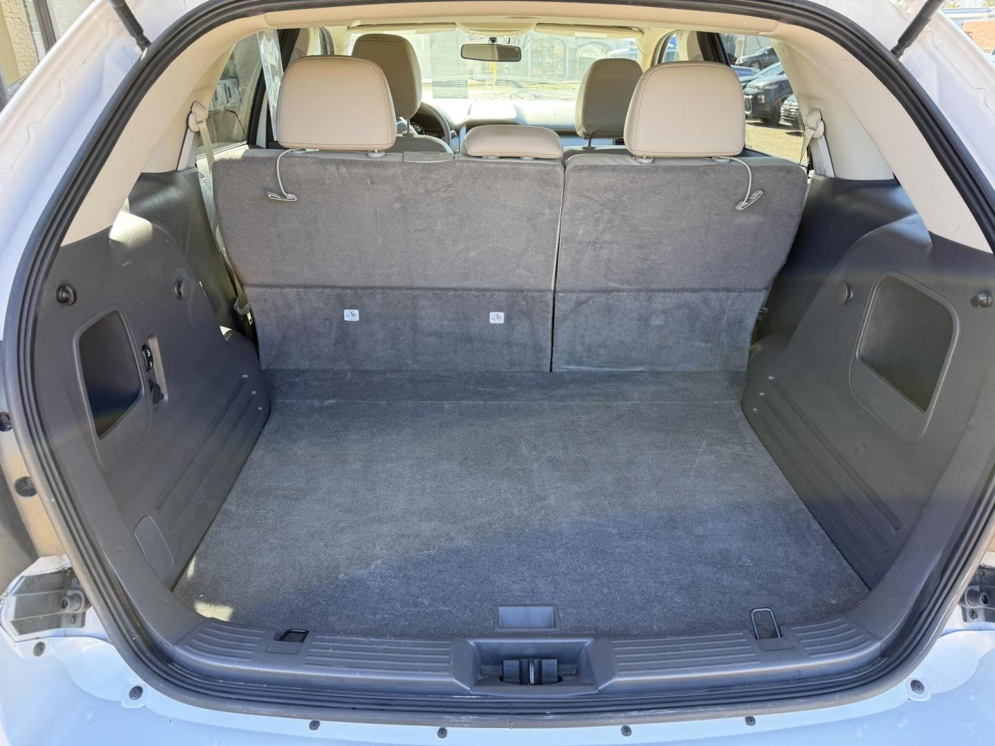 2014 WHITE FORD EDGE SEL (2FMDK3JC9EB) , located at 922 W. Beacon St., Philadelphia, MS, 39350, (601) 650-3675, 32.770447, -89.127151 - Photo#19