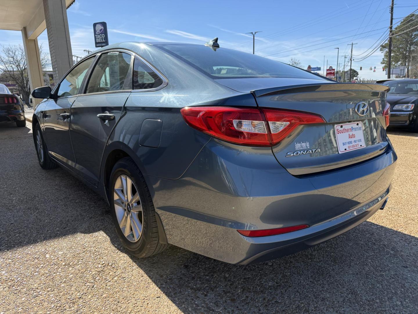 2016 BLUE HYUNDAI SONATA SE (5NPE24AF3GH) , located at 922 W. Beacon St., Philadelphia, MS, 39350, (601) 650-3675, 32.770447, -89.127151 - Photo#3