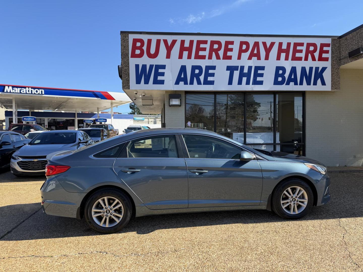 2016 BLUE HYUNDAI SONATA SE (5NPE24AF3GH) , located at 922 W. Beacon St., Philadelphia, MS, 39350, (601) 650-3675, 32.770447, -89.127151 - Photo#6