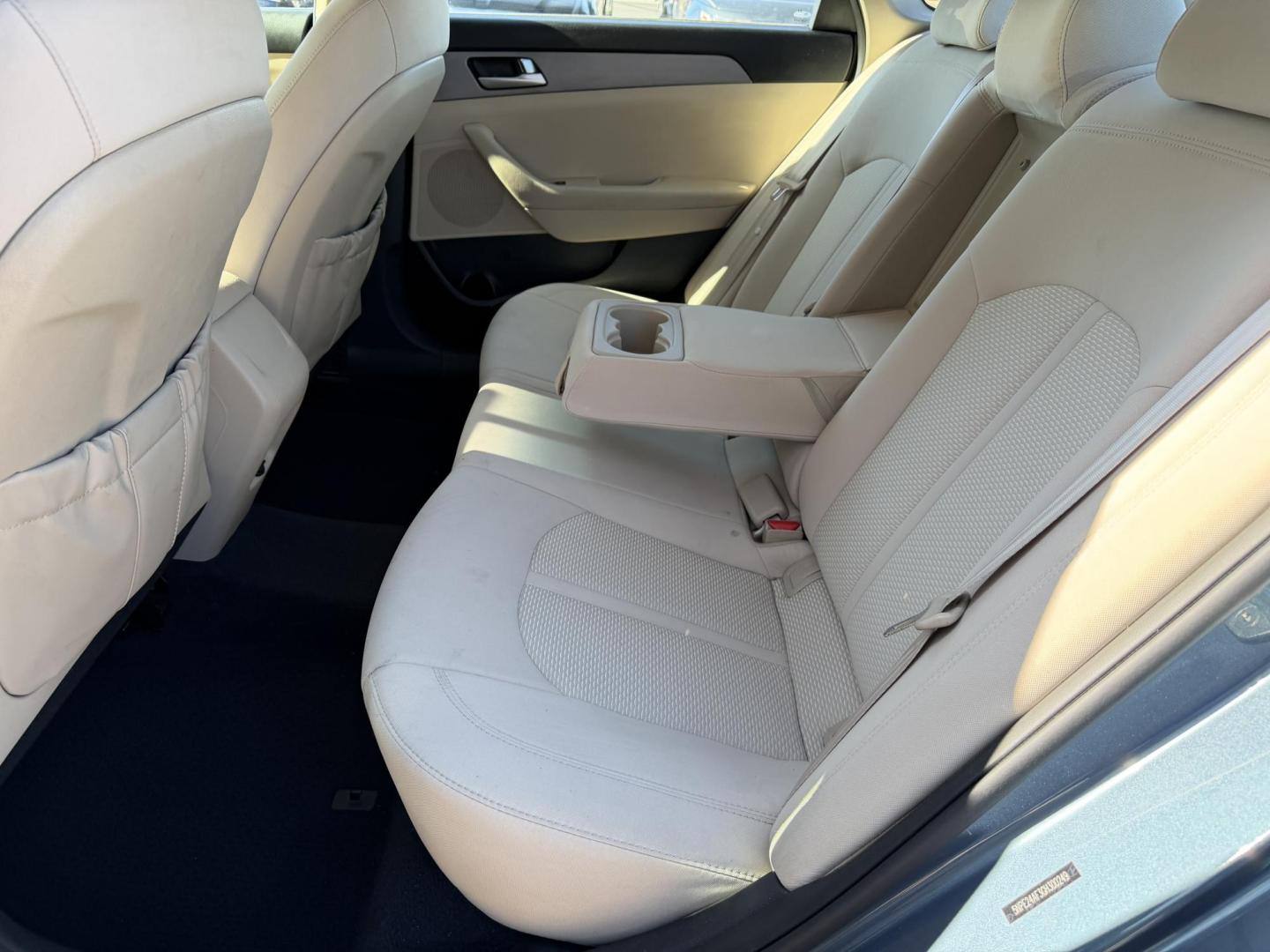 2016 BLUE HYUNDAI SONATA SE (5NPE24AF3GH) , located at 922 W. Beacon St., Philadelphia, MS, 39350, (601) 650-3675, 32.770447, -89.127151 - Photo#13