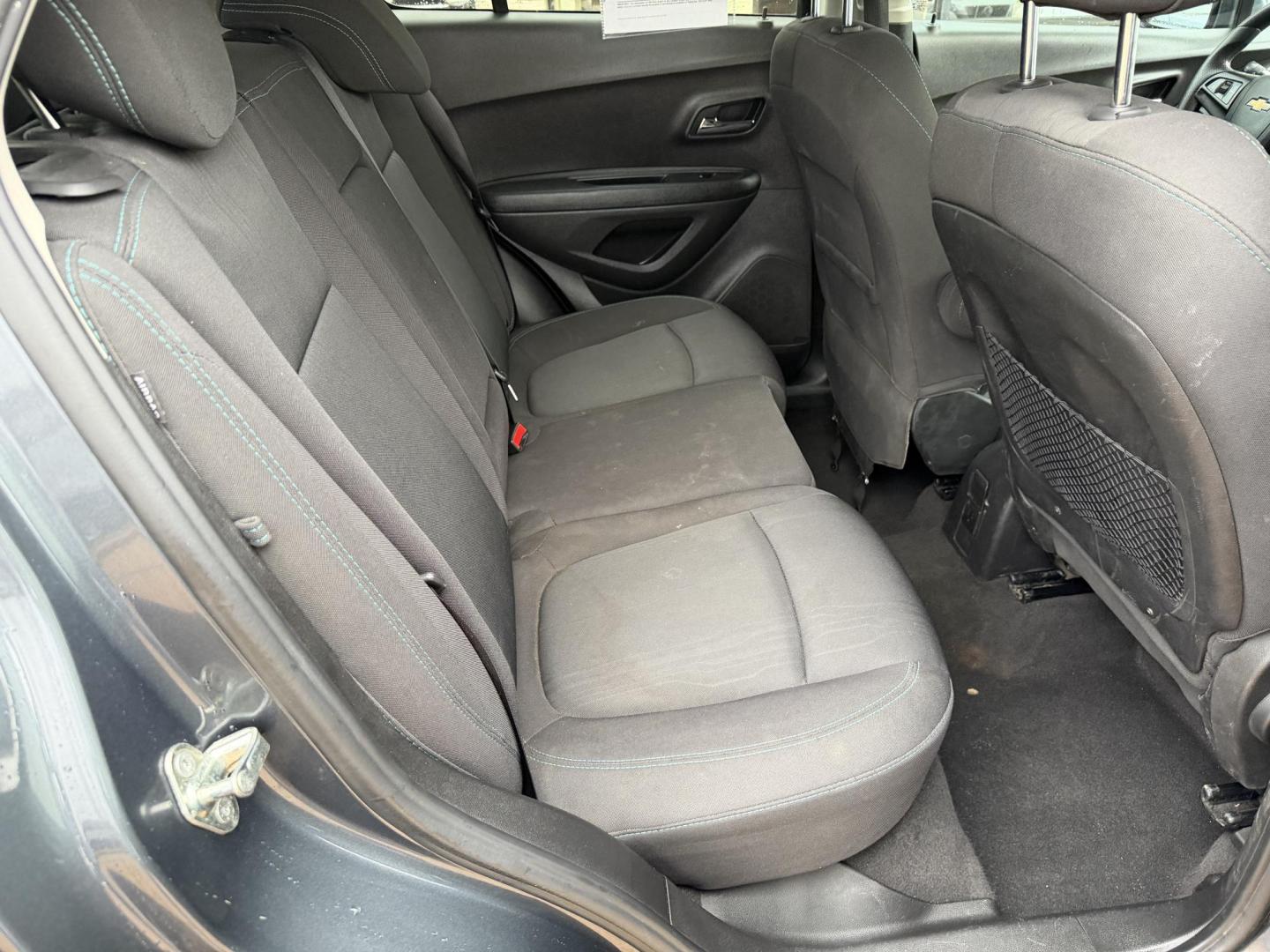 2016 GRAY CHEVROLET TRAX 1LT (3GNCJPSB1GL) , located at 922 W. Beacon St., Philadelphia, MS, 39350, (601) 650-3675, 32.770447, -89.127151 - Photo#14