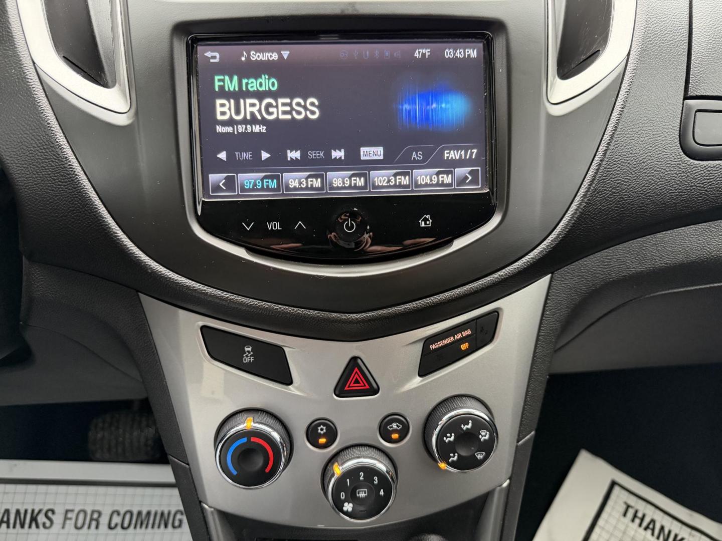 2016 GRAY CHEVROLET TRAX 1LT (3GNCJPSB1GL) , located at 922 W. Beacon St., Philadelphia, MS, 39350, (601) 650-3675, 32.770447, -89.127151 - Photo#17