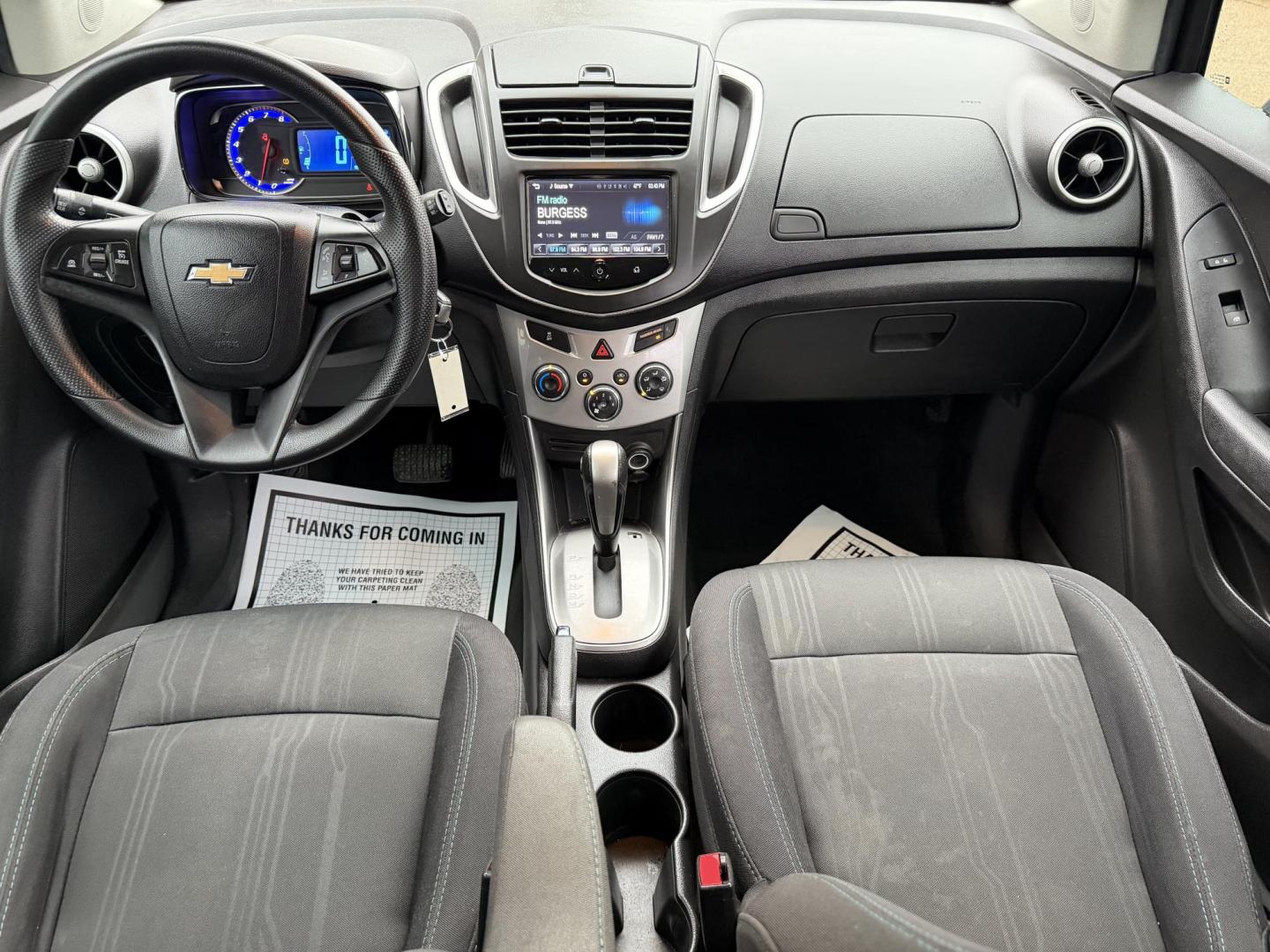 2016 GRAY CHEVROLET TRAX 1LT (3GNCJPSB1GL) , located at 922 W. Beacon St., Philadelphia, MS, 39350, (601) 650-3675, 32.770447, -89.127151 - Photo#16