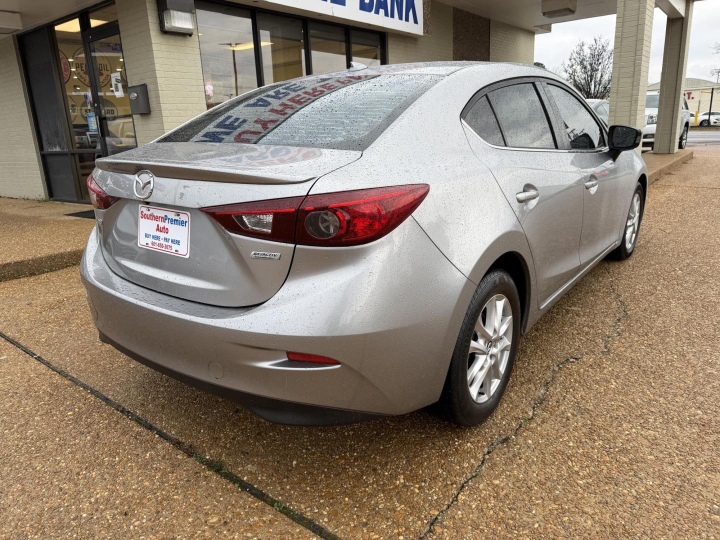 2016 SILVER MAZDA MAZDA3 I GRAND TOURI (3MZBM1W70GM) , located at 922 W. Beacon St., Philadelphia, MS, 39350, (601) 650-3675, 32.770447, -89.127151 - Photo#5