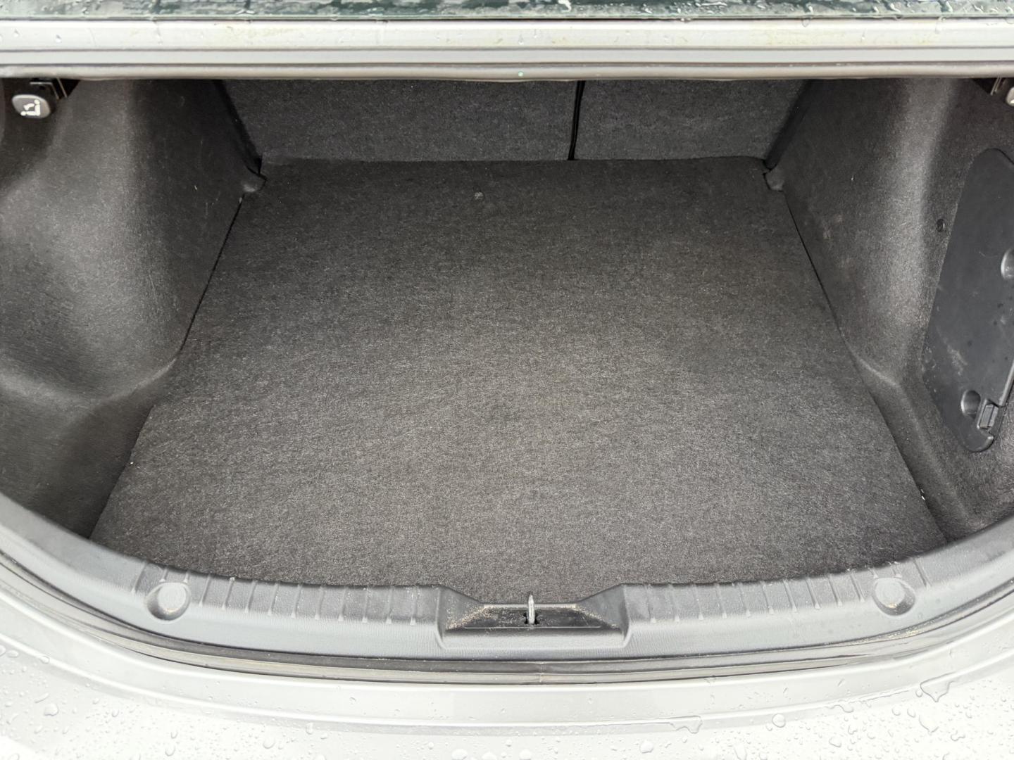 2016 SILVER MAZDA MAZDA3 I GRAND TOURI (3MZBM1W70GM) , located at 922 W. Beacon St., Philadelphia, MS, 39350, (601) 650-3675, 32.770447, -89.127151 - Photo#18