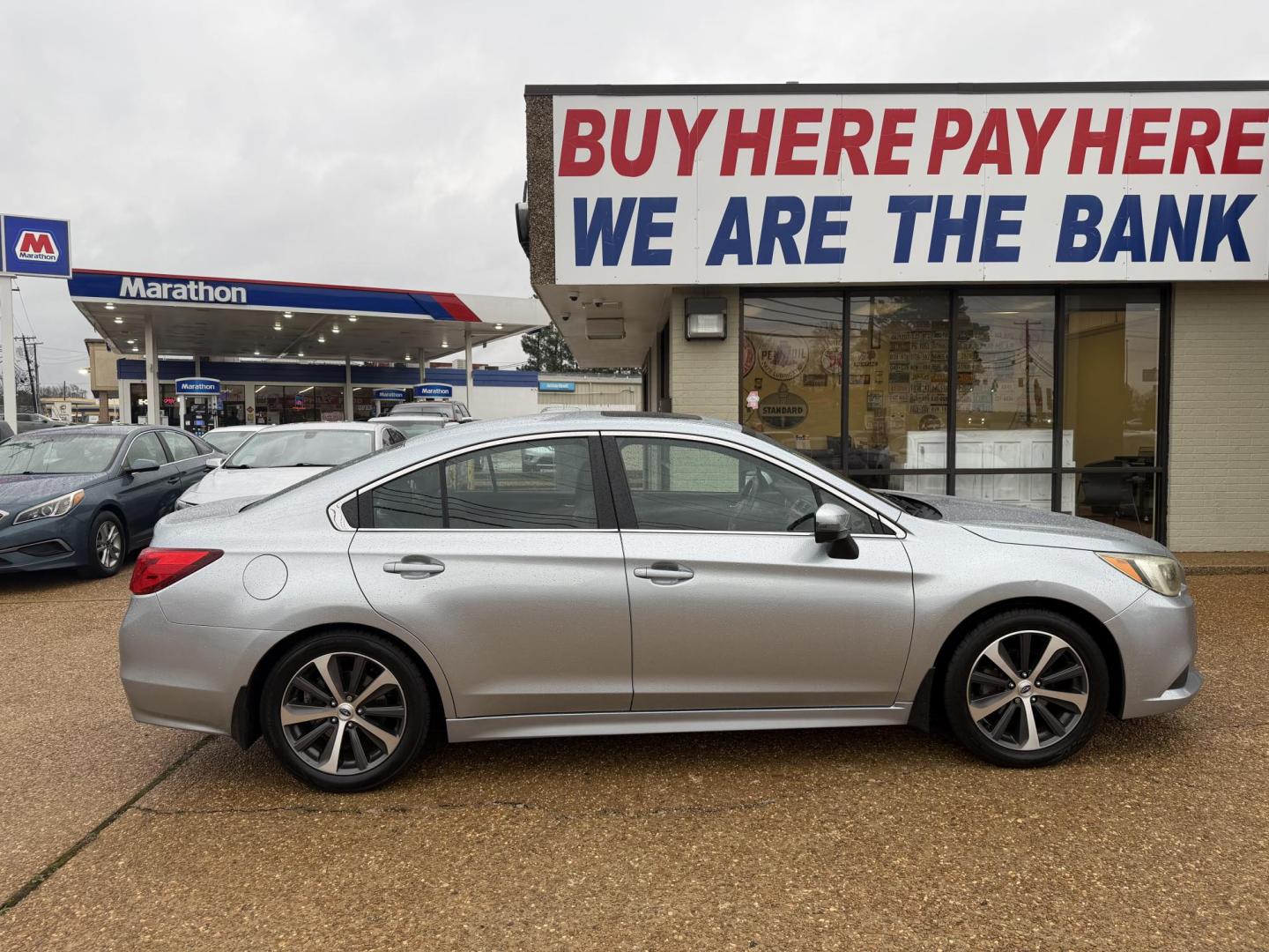 2015 SILVER SUBARU LEGACY 2.5I LIMITED (4S3BNBL64F3) , located at 922 W. Beacon St., Philadelphia, MS, 39350, (601) 650-3675, 32.770447, -89.127151 - Photo#6