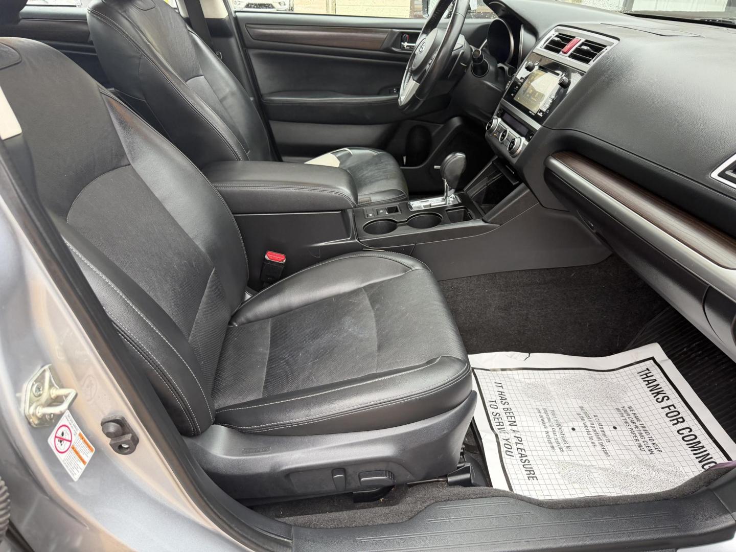 2015 SILVER SUBARU LEGACY 2.5I LIMITED (4S3BNBL64F3) , located at 922 W. Beacon St., Philadelphia, MS, 39350, (601) 650-3675, 32.770447, -89.127151 - Photo#10