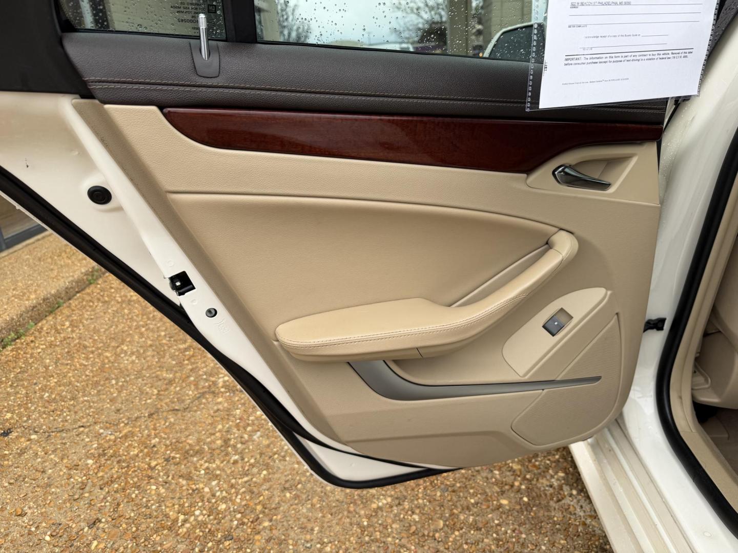 2012 WHITE CADILLAC CTS LUXURY W/NAV.SYS (1G6DF5E50C0) , located at 922 W. Beacon St., Philadelphia, MS, 39350, (601) 650-3675, 32.770447, -89.127151 - Photo#12