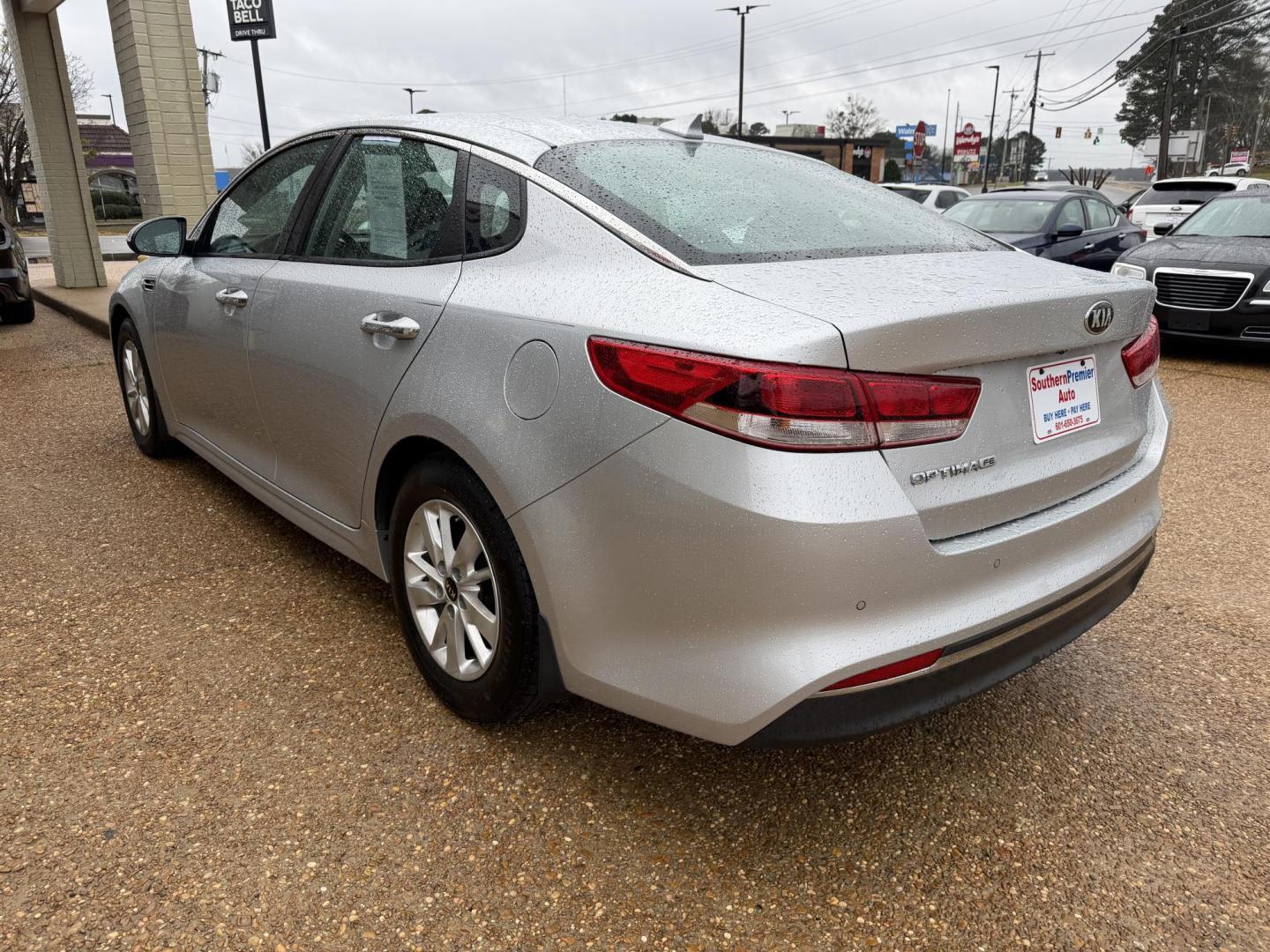 2018 SILVER KIA OPTIMA LX (5XXGT4L31JG) , located at 922 W. Beacon St., Philadelphia, MS, 39350, (601) 650-3675, 32.770447, -89.127151 - Photo#3