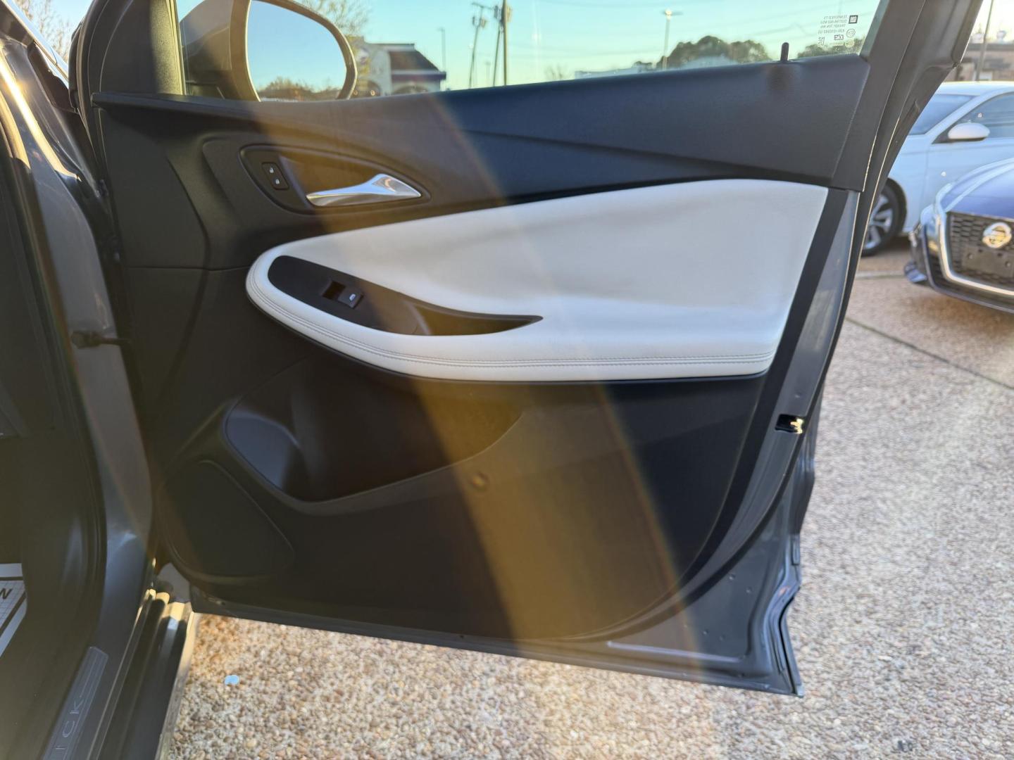 2021 GRAY BUICK ENCORE GX PREFERRED (KL4MMBS20MB) , located at 922 W. Beacon St., Philadelphia, MS, 39350, (601) 650-3675, 32.770447, -89.127151 - Photo#11