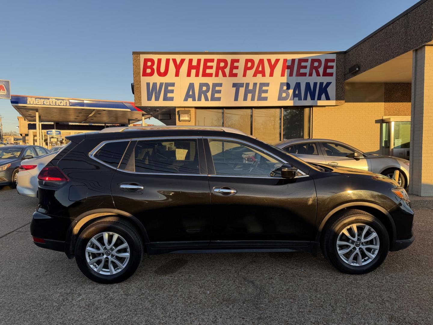 2019 BLACK NISSAN ROGUE SV (KNMAT2MV8KP) , located at 922 W. Beacon St., Philadelphia, MS, 39350, (601) 650-3675, 32.770447, -89.127151 - Photo#6