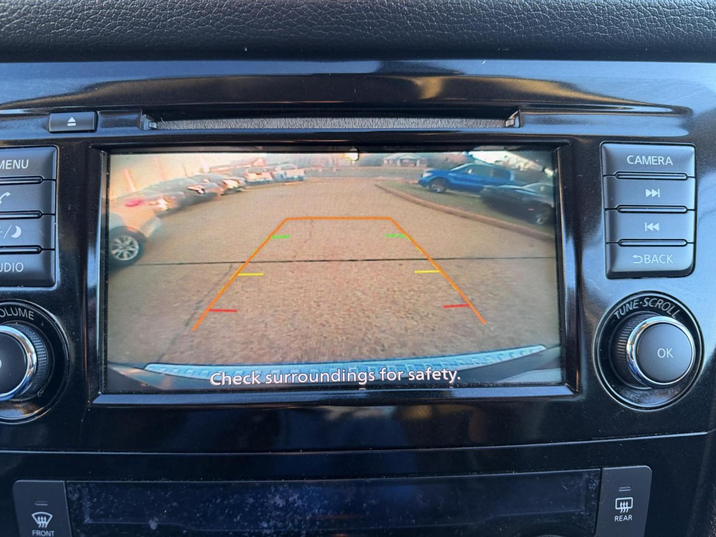 2019 BLACK NISSAN ROGUE SV (KNMAT2MV8KP) , located at 922 W. Beacon St., Philadelphia, MS, 39350, (601) 650-3675, 32.770447, -89.127151 - Photo#18