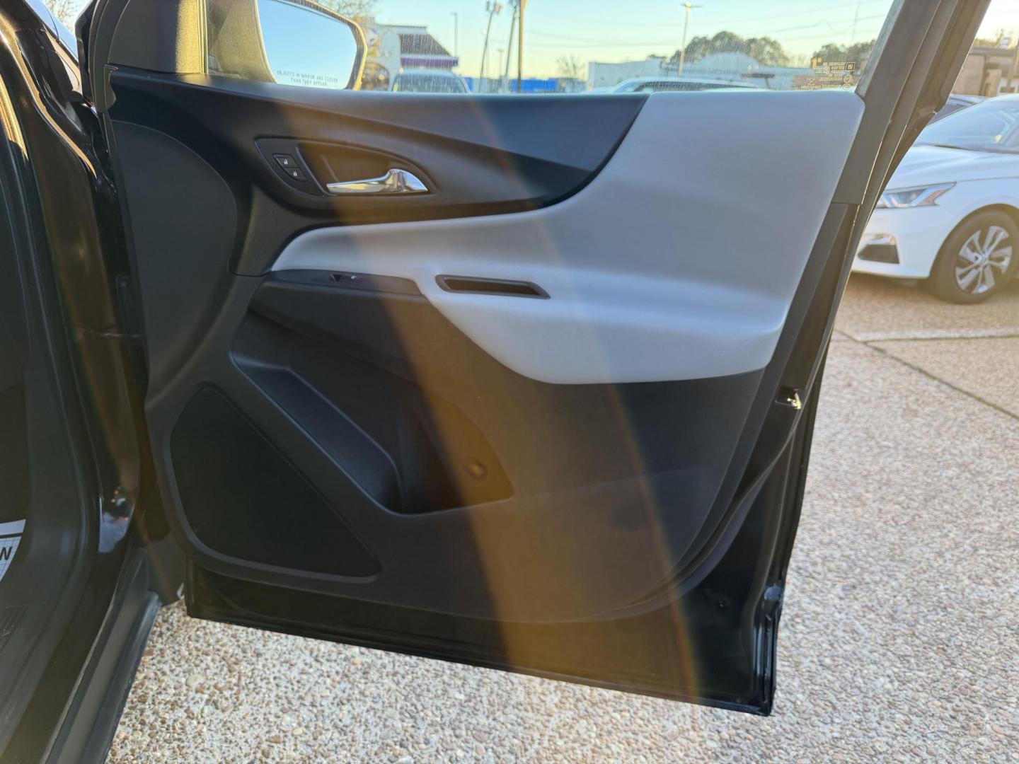 2020 BLACK CHEVROLET EQUINOX LS (2GNAXHEV0L6) , located at 922 W. Beacon St., Philadelphia, MS, 39350, (601) 650-3675, 32.770447, -89.127151 - Photo#11