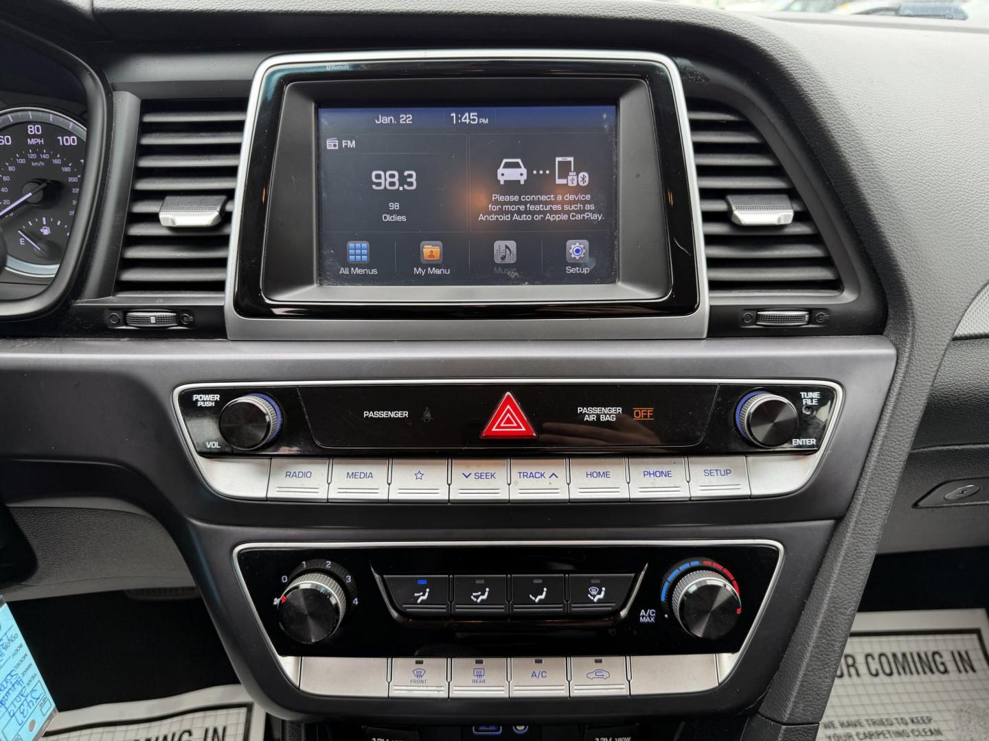 2019 WHITE HYUNDAI SONATA SE (5NPE24AF0KH) , located at 922 W. Beacon St., Philadelphia, MS, 39350, (601) 650-3675, 32.770447, -89.127151 - Photo#17