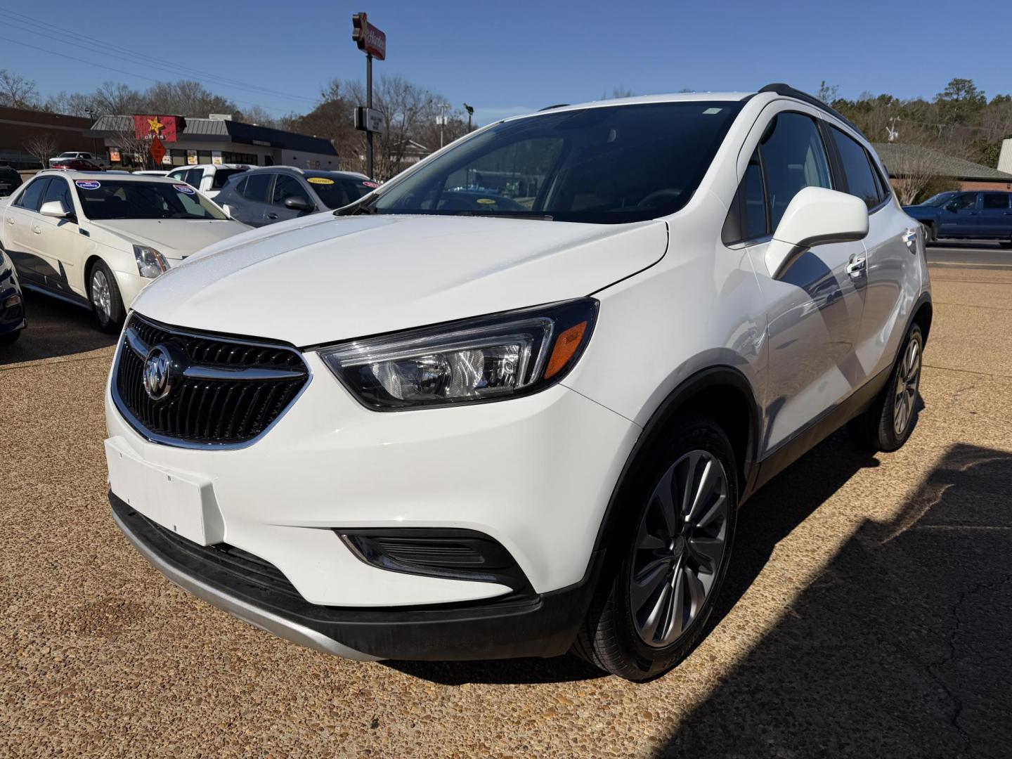 2020 WHITE BUICK ENCORE PREFERRED (KL4CJASB0LB) , located at 922 W. Beacon St., Philadelphia, MS, 39350, (601) 650-3675, 32.770447, -89.127151 - Photo#2