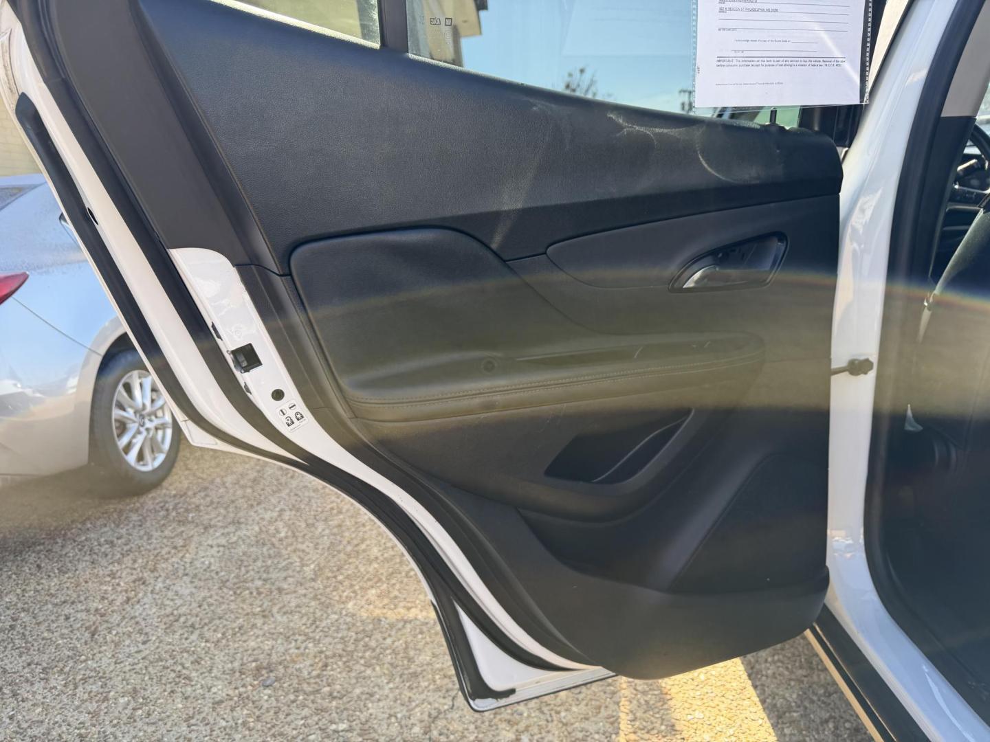 2020 WHITE BUICK ENCORE PREFERRED (KL4CJASB0LB) , located at 922 W. Beacon St., Philadelphia, MS, 39350, (601) 650-3675, 32.770447, -89.127151 - Photo#12