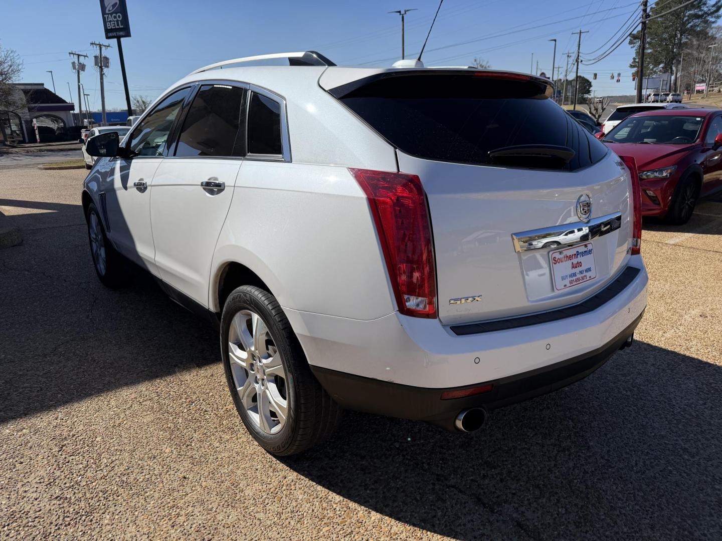 2016 WHITE CADILLAC SRX PREMIUM (3GYFNDE3XGS) , located at 922 W. Beacon St., Philadelphia, MS, 39350, (601) 650-3675, 32.770447, -89.127151 - Photo#3