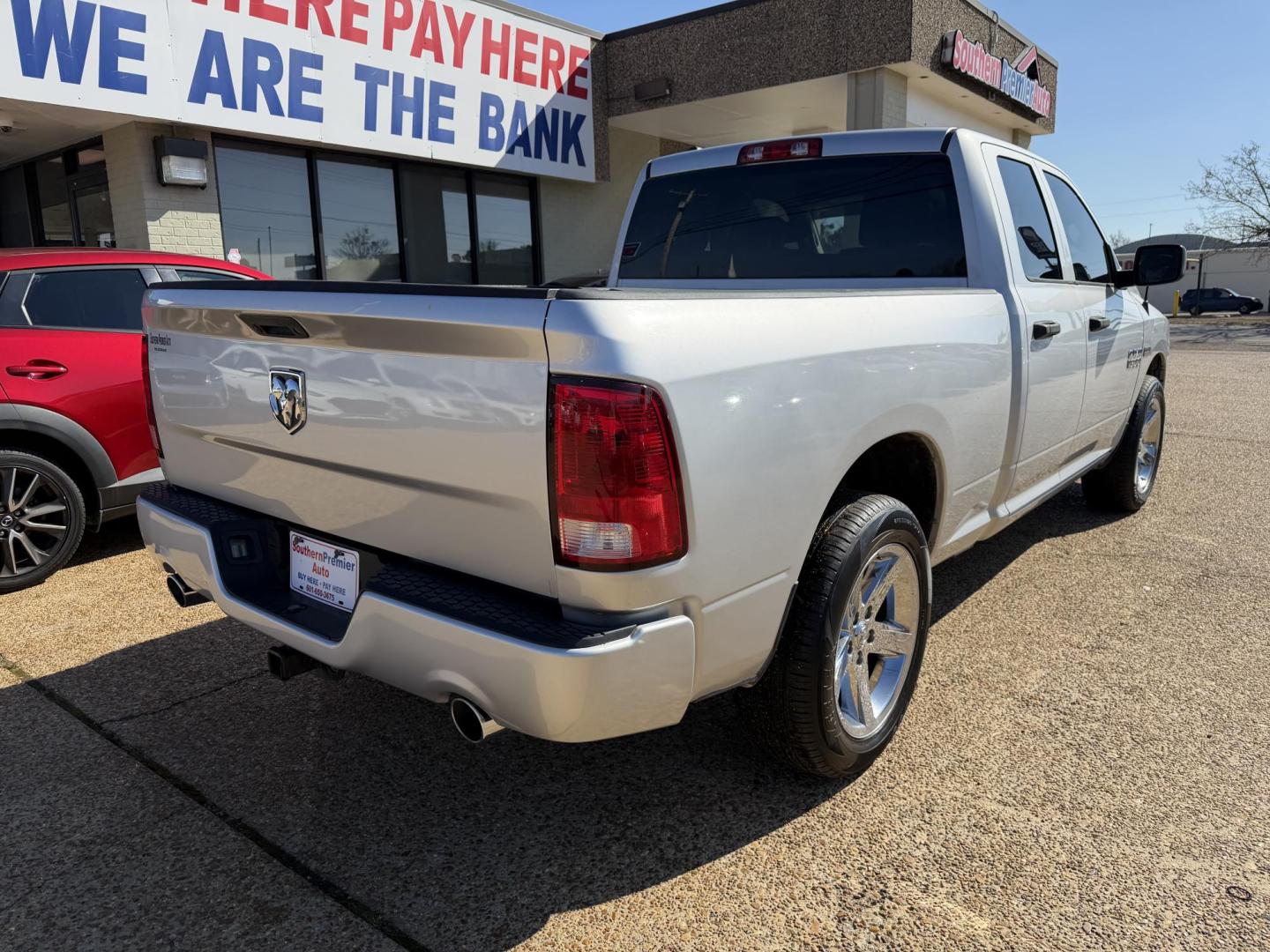 2017 SILVER RAM 1500 EXPRESS; TRADES (1C6RR6FT3HS) , located at 922 W. Beacon St., Philadelphia, MS, 39350, (601) 650-3675, 32.770447, -89.127151 - Photo#5