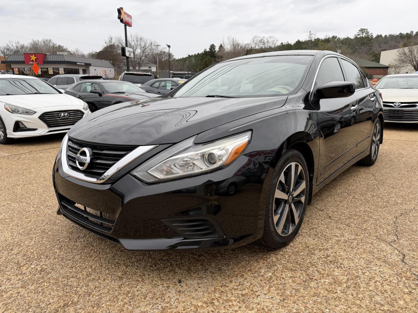 2017 BLACK NISSAN ALTIMA SR (1N4AL3AP3HN) , located at 922 W. Beacon St., Philadelphia, MS, 39350, (601) 650-3675, 32.770447, -89.127151 - Photo#2
