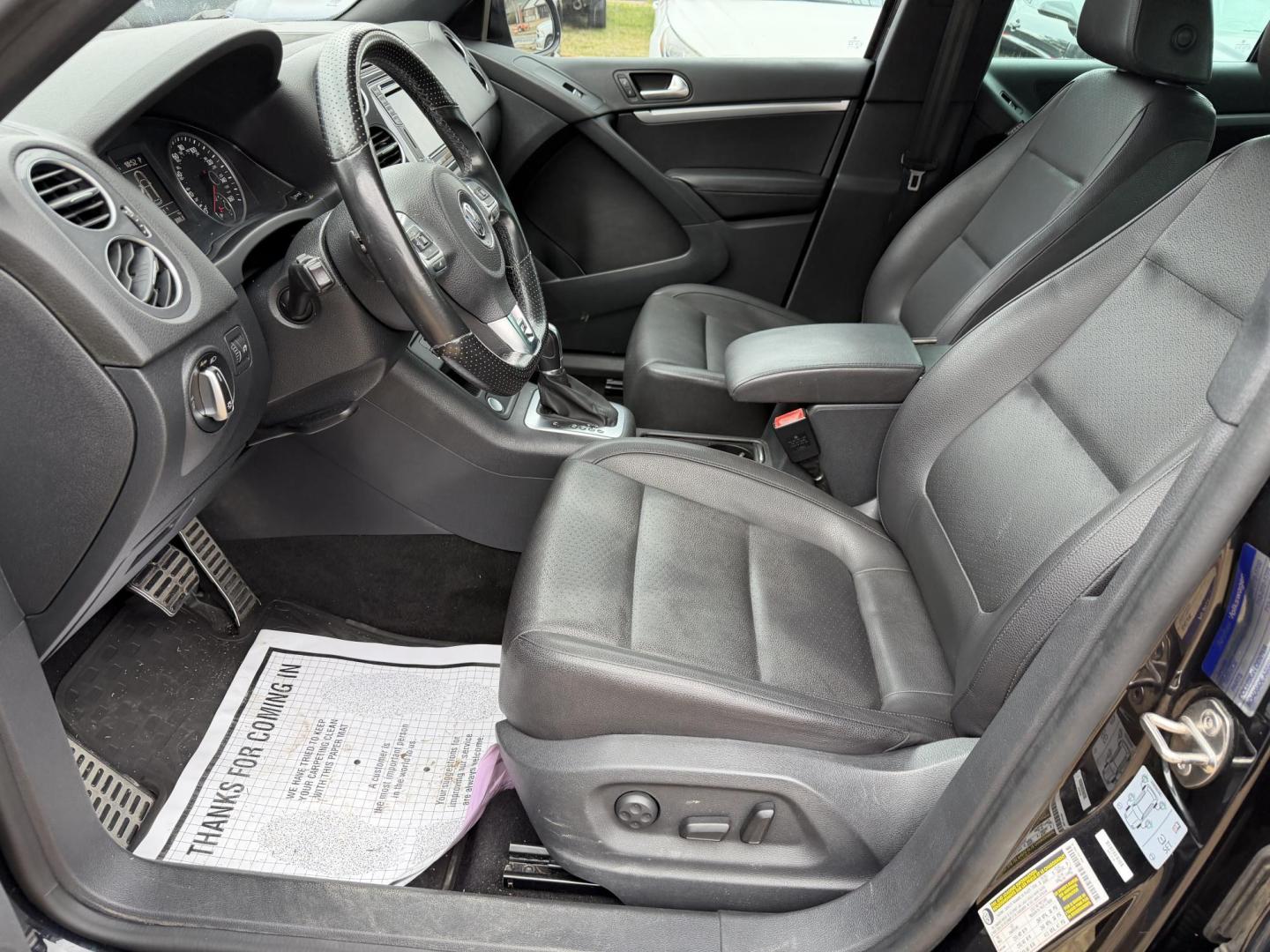 2016 BLACK VOLKSWAGEN TIGUAN R-LINE (WVGAV7AX6GW) , located at 922 W. Beacon St., Philadelphia, MS, 39350, (601) 650-3675, 32.770447, -89.127151 - Photo#9