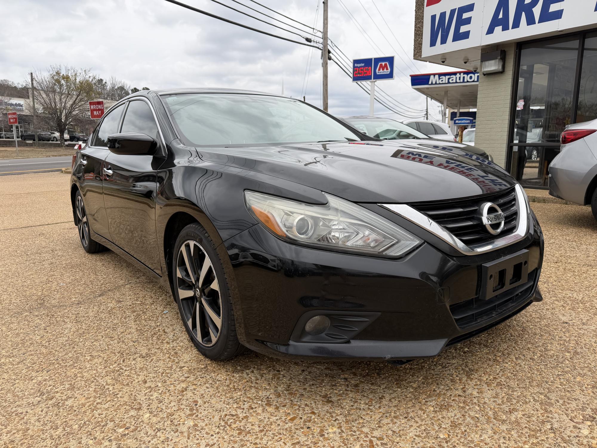 photo of 2018 NISSAN ALTIMA 2.5 SR 