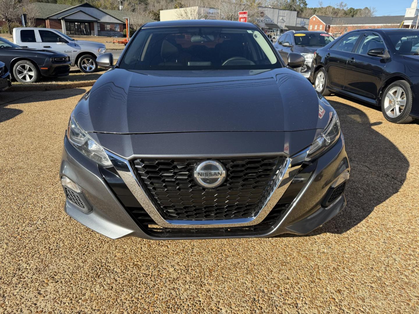 2020 GRAY NISSAN ALTIMA 2.5 S (1N4BL4BV3LC) , located at 922 W. Beacon St., Philadelphia, MS, 39350, (601) 650-3675, 32.770447, -89.127151 - Photo#1
