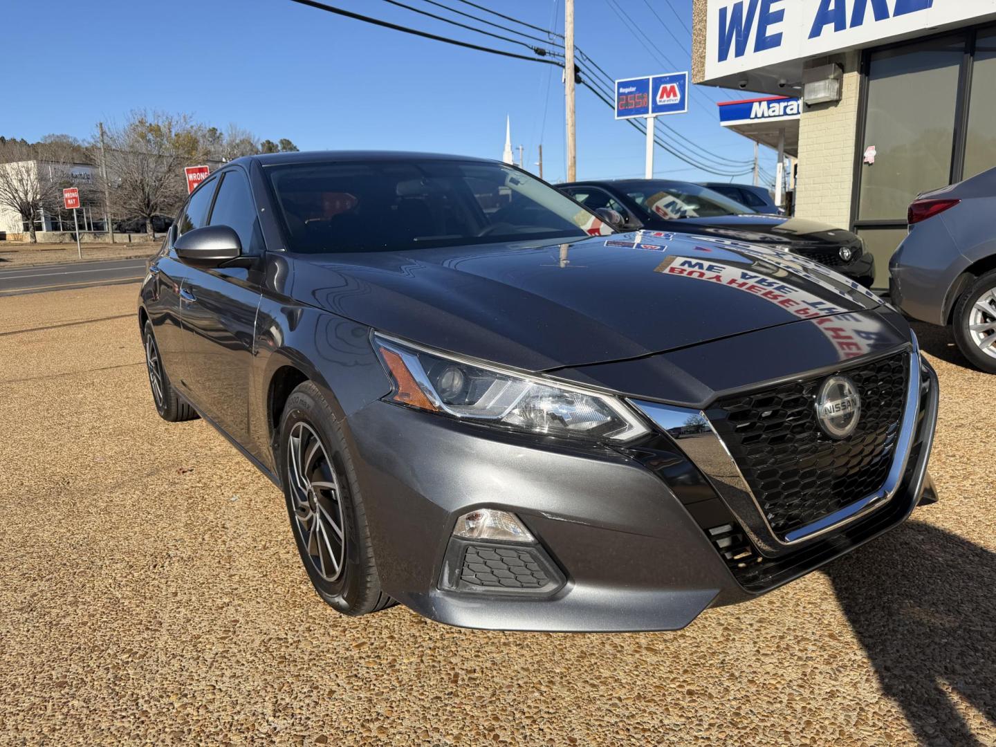 2020 GRAY NISSAN ALTIMA 2.5 S (1N4BL4BV3LC) , located at 922 W. Beacon St., Philadelphia, MS, 39350, (601) 650-3675, 32.770447, -89.127151- Photo#0