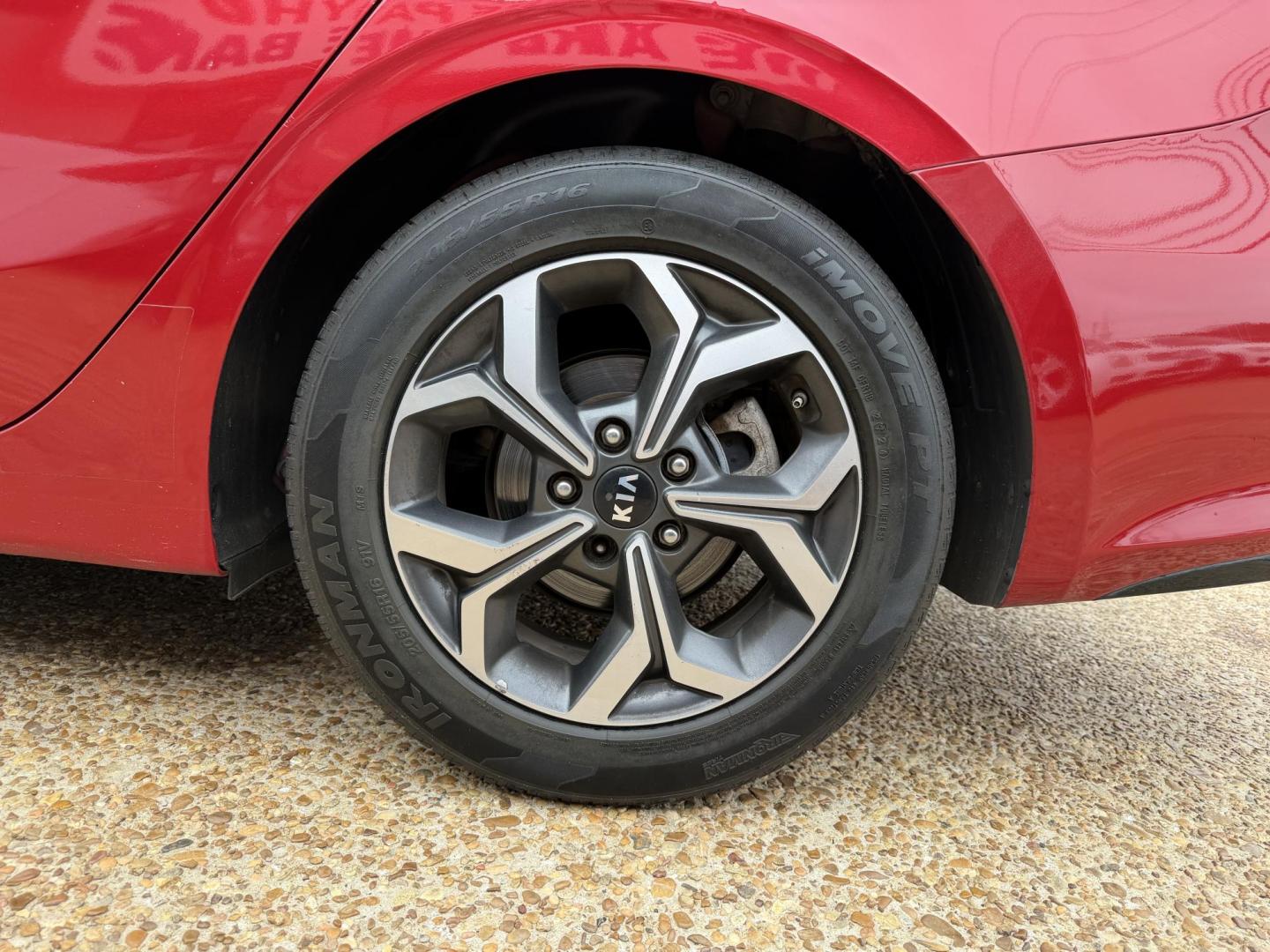 2020 RED KIA FORTE LXS (3KPF24AD3LE) , located at 922 W. Beacon St., Philadelphia, MS, 39350, (601) 650-3675, 32.770447, -89.127151 - Photo#7