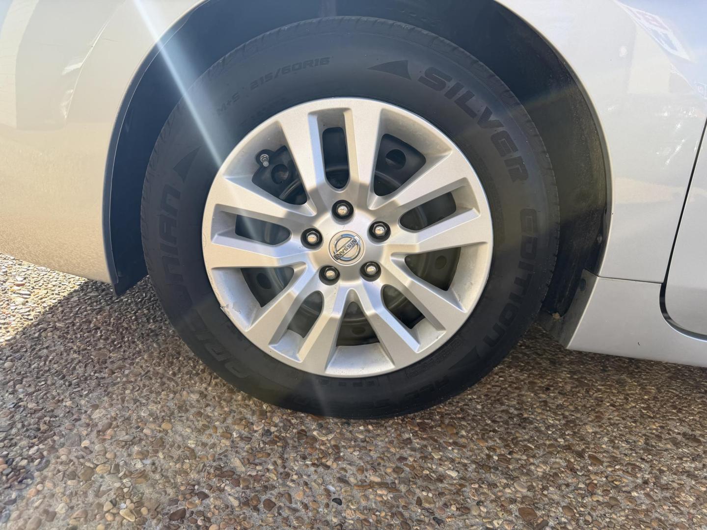 2015 SILVER NISSAN ALTIMA 2.5 S (1N4AL3AP7FC) , located at 922 W. Beacon St., Philadelphia, MS, 39350, (601) 650-3675, 32.770447, -89.127151 - Photo#7