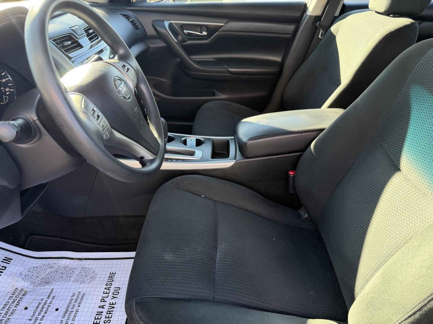 2015 SILVER NISSAN ALTIMA 2.5 S (1N4AL3AP7FC) , located at 922 W. Beacon St., Philadelphia, MS, 39350, (601) 650-3675, 32.770447, -89.127151 - Photo#9