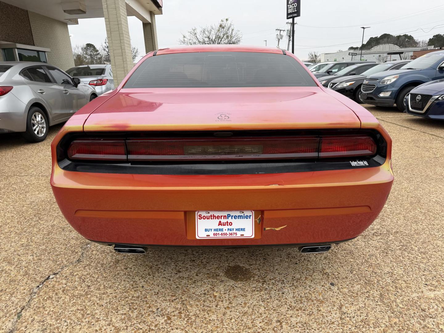 2012 RED DODGE CHALLENGER SXT (2C3CDYAG9CH) , located at 922 W. Beacon St., Philadelphia, MS, 39350, (601) 650-3675, 32.770447, -89.127151 - Photo#4