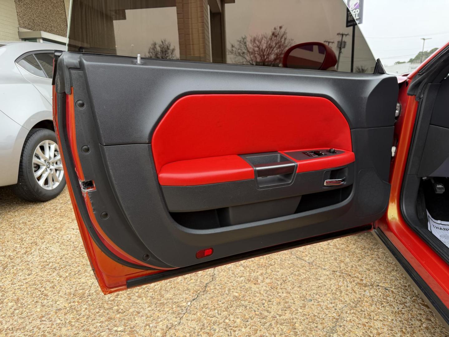 2012 RED DODGE CHALLENGER SXT (2C3CDYAG9CH) , located at 922 W. Beacon St., Philadelphia, MS, 39350, (601) 650-3675, 32.770447, -89.127151 - Photo#8