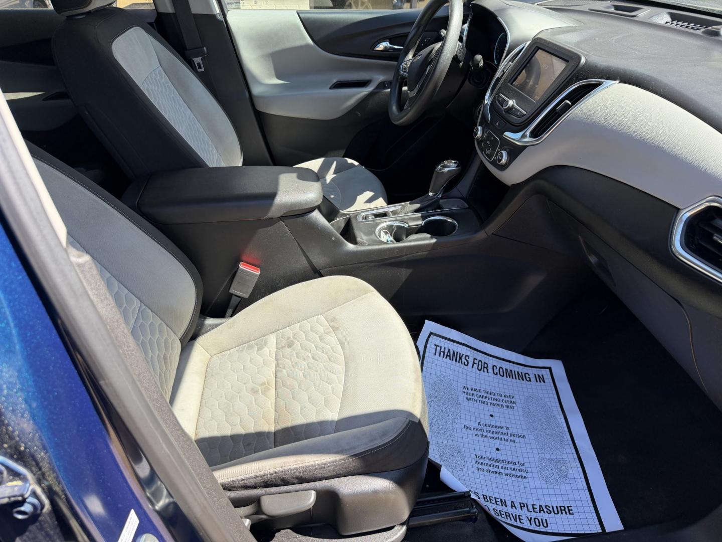 2020 BLUE CHEVROLET EQUINOX LT (1LT) (2GNAXKEV8L6) , located at 922 W. Beacon St., Philadelphia, MS, 39350, (601) 650-3675, 32.770447, -89.127151 - Photo#10