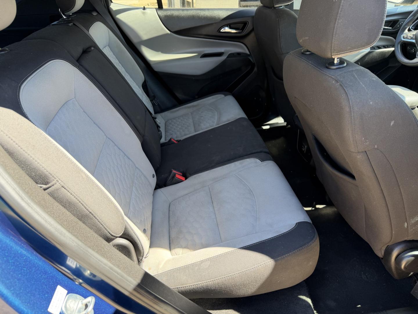 2020 BLUE CHEVROLET EQUINOX LT (1LT) (2GNAXKEV8L6) , located at 922 W. Beacon St., Philadelphia, MS, 39350, (601) 650-3675, 32.770447, -89.127151 - Photo#14