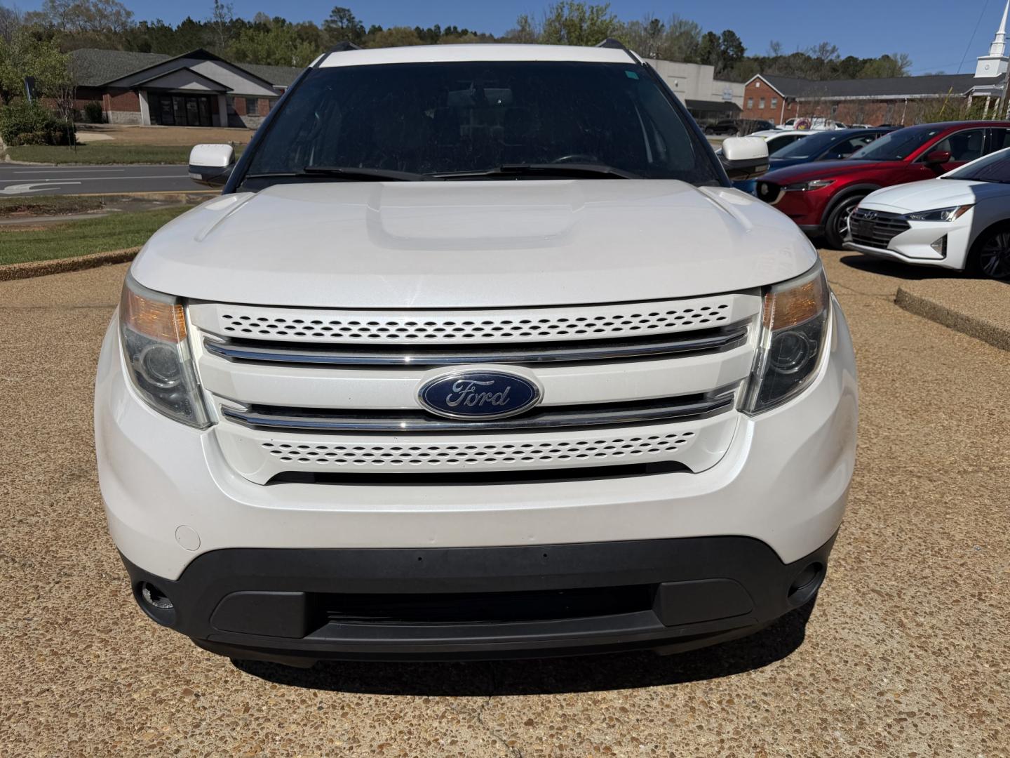 2015 WHITE FORD EXPLORER LIMITED (1FM5K7F83FG) , located at 922 W. Beacon St., Philadelphia, MS, 39350, (601) 650-3675, 32.770447, -89.127151 - Photo#1