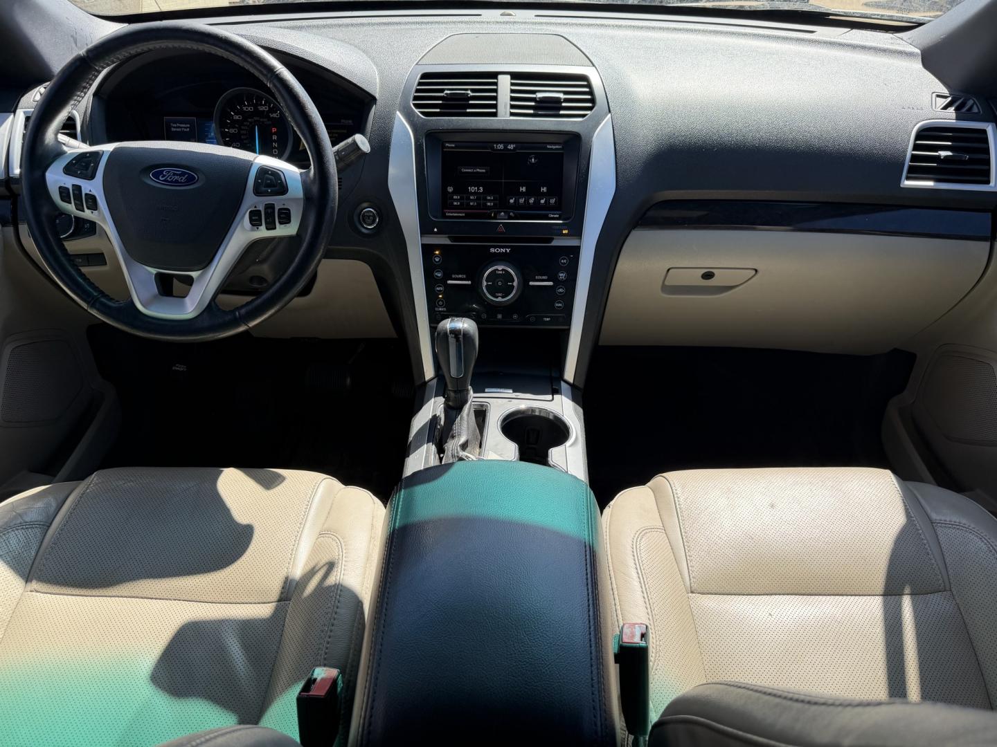 2015 WHITE FORD EXPLORER LIMITED (1FM5K7F83FG) , located at 922 W. Beacon St., Philadelphia, MS, 39350, (601) 650-3675, 32.770447, -89.127151 - Photo#16