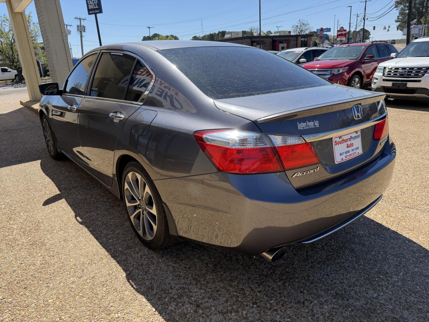 2015 GRAY HONDA ACCORD SPORT (1HGCR2F59FA) , located at 922 W. Beacon St., Philadelphia, MS, 39350, (601) 650-3675, 32.770447, -89.127151 - Photo#3