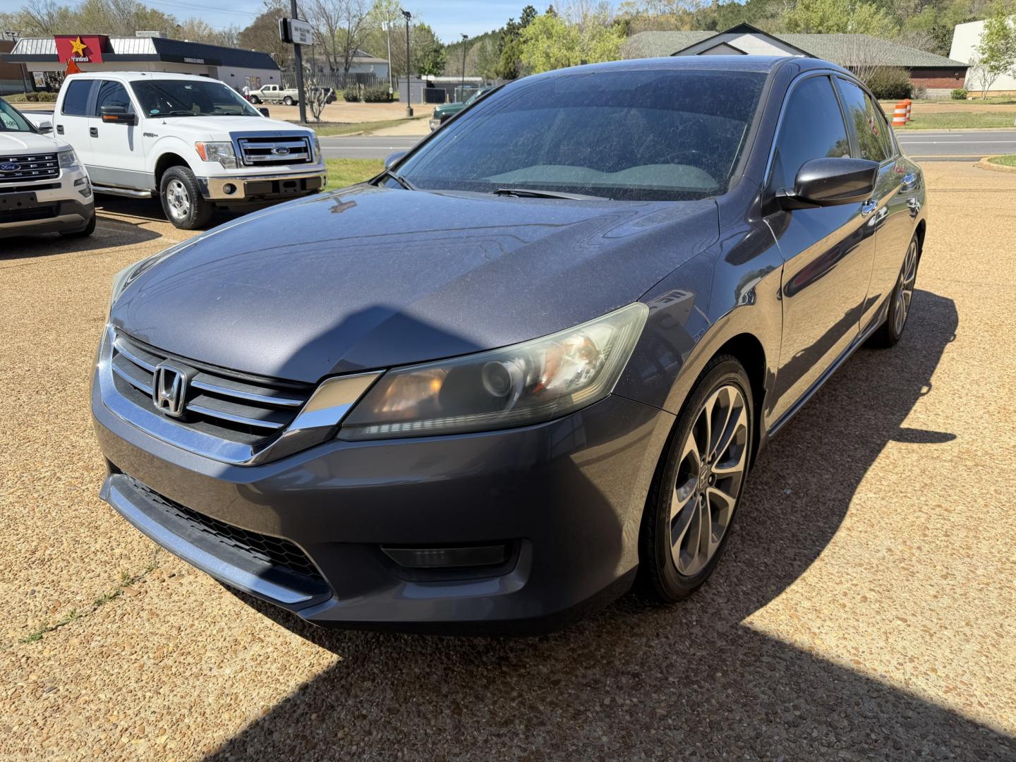 2015 GRAY HONDA ACCORD SPORT (1HGCR2F59FA) , located at 922 W. Beacon St., Philadelphia, MS, 39350, (601) 650-3675, 32.770447, -89.127151 - Photo#2