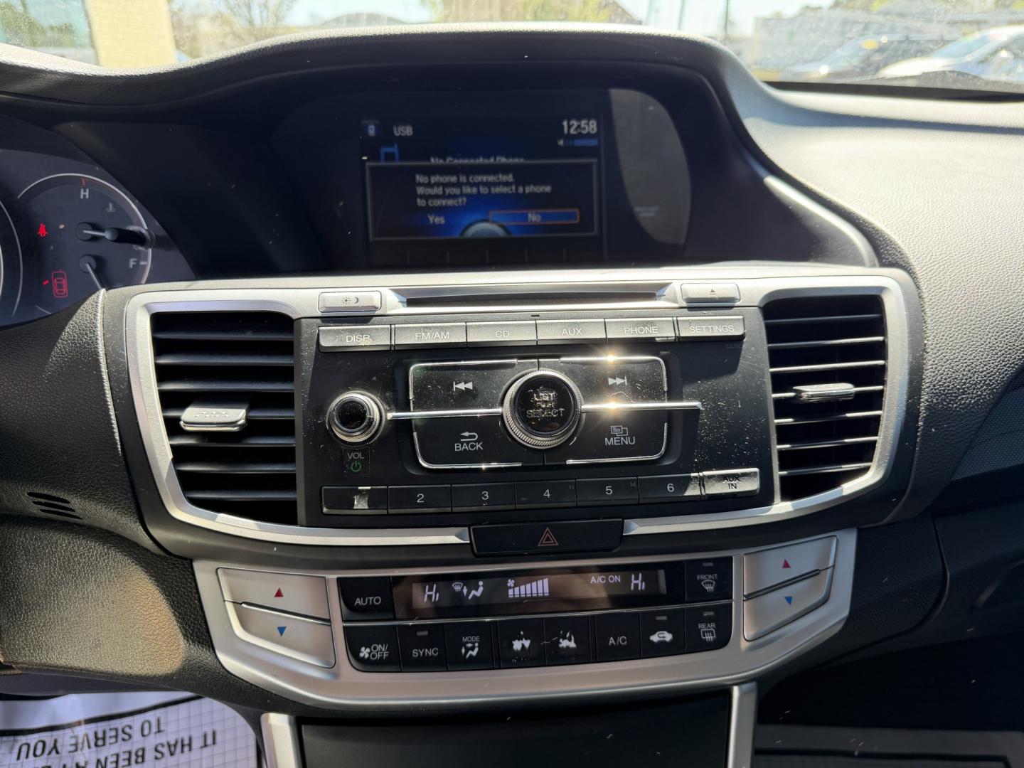 2015 GRAY HONDA ACCORD SPORT (1HGCR2F59FA) , located at 922 W. Beacon St., Philadelphia, MS, 39350, (601) 650-3675, 32.770447, -89.127151 - Photo#17