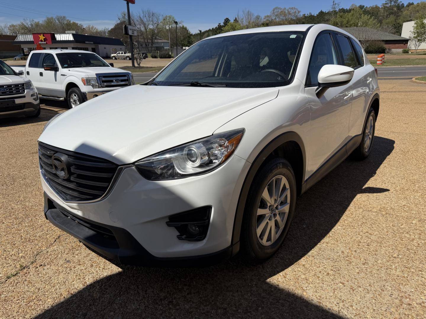 2016 WHITE MAZDA CX-5 TOURING (JM3KE2CY9G0) , located at 922 W. Beacon St., Philadelphia, MS, 39350, (601) 650-3675, 32.770447, -89.127151 - Photo#2