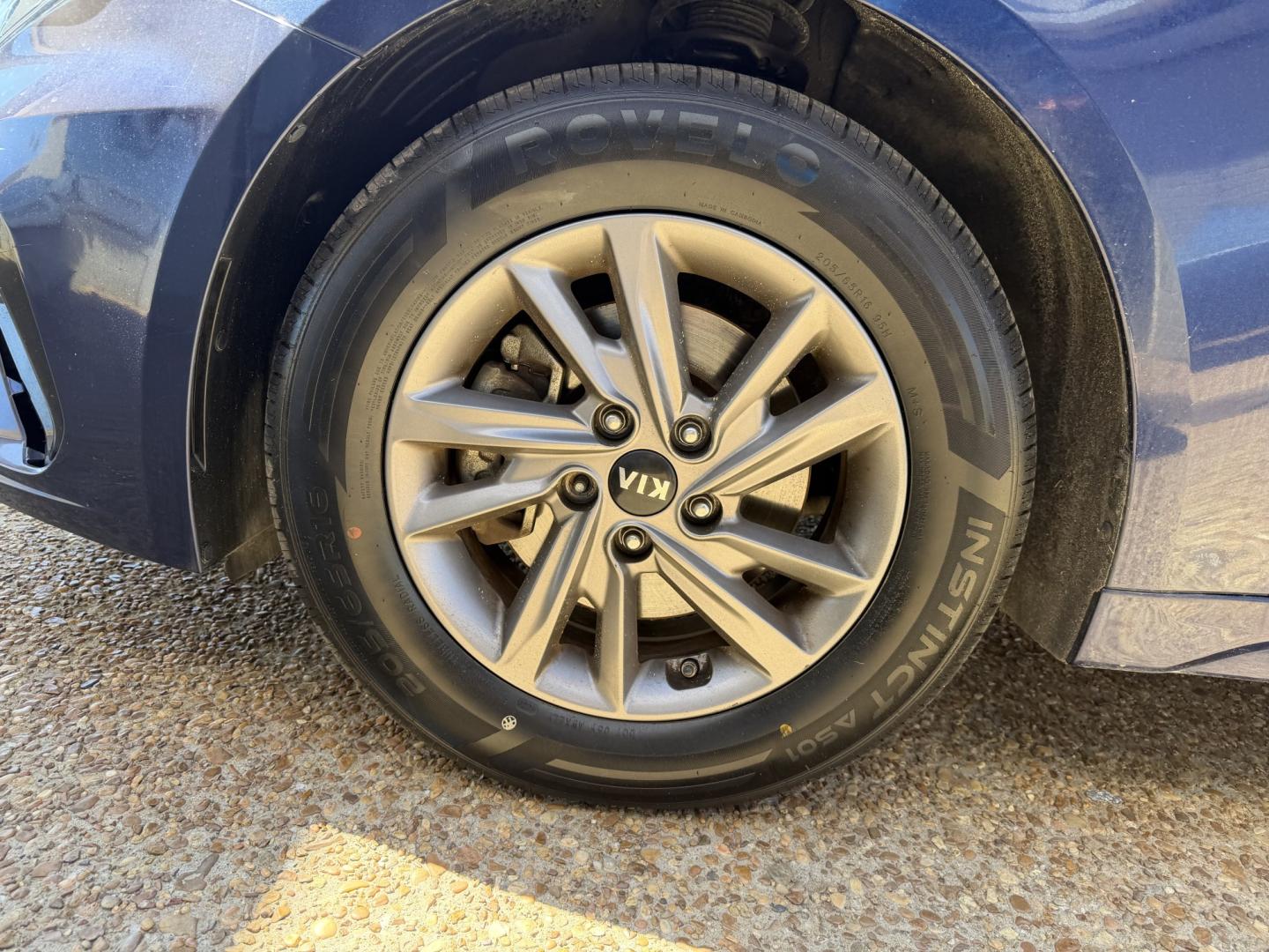 2020 BLUE KIA OPTIMA LX (5XXGT4L33LG) , located at 922 W. Beacon St., Philadelphia, MS, 39350, (601) 650-3675, 32.770447, -89.127151 - Photo#7