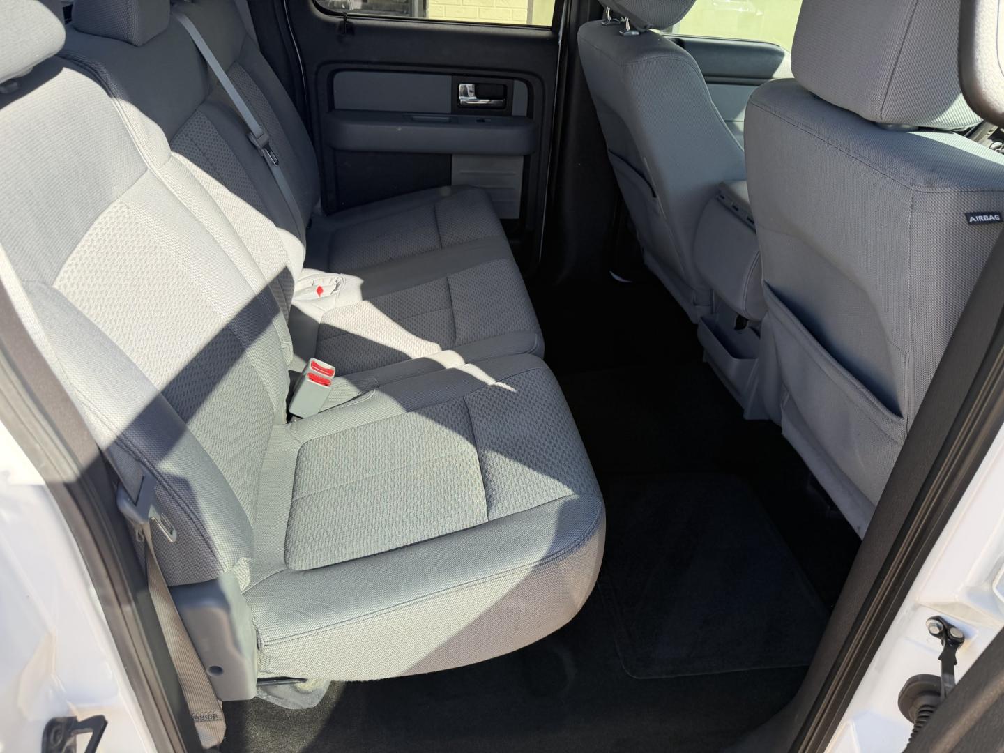 2013 WHITE FORD F-150 XLT (1FTFW1EF0DF) , located at 922 W. Beacon St., Philadelphia, MS, 39350, (601) 650-3675, 32.770447, -89.127151 - Photo#14