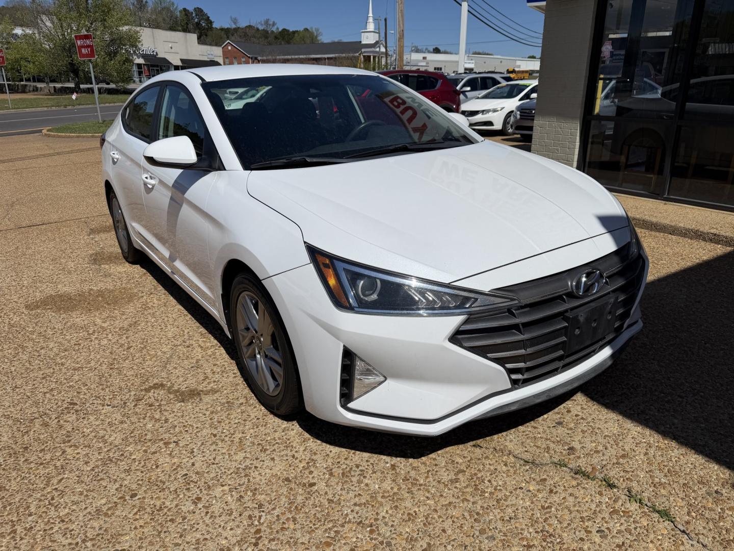 2020 WHITE HYUNDAI ELANTRA SEL (5NPD84LF8LH) , located at 922 W. Beacon St., Philadelphia, MS, 39350, (601) 650-3675, 32.770447, -89.127151 - Photo#0